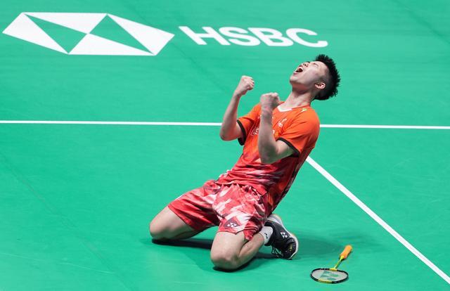 伦纳德的膝 伦纳德的膝