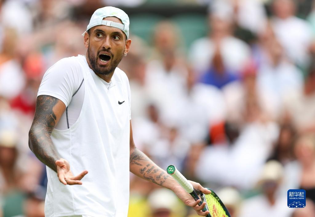 也成为球迷 也成为球迷